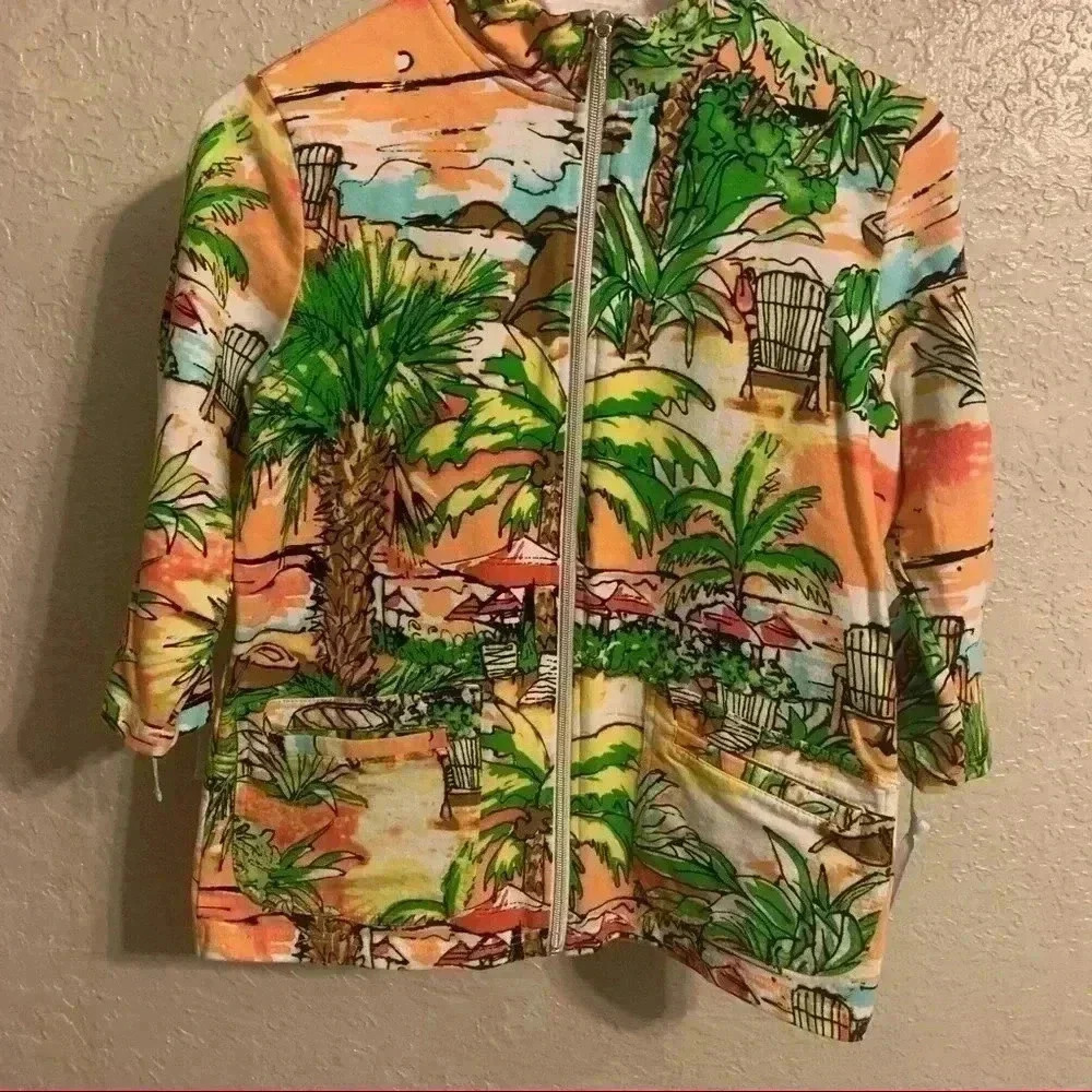 Onque Casuals white knot Hawaiian jacket.